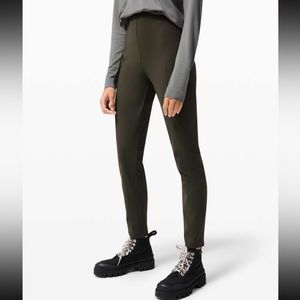 Lululemon here to there HR 7/8 pant in dark olive